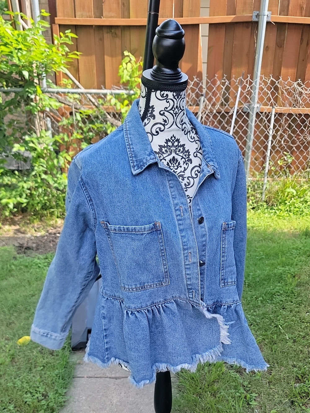 Mudpie Denim Jacket - Blue Large Used - Picture 5 of 8